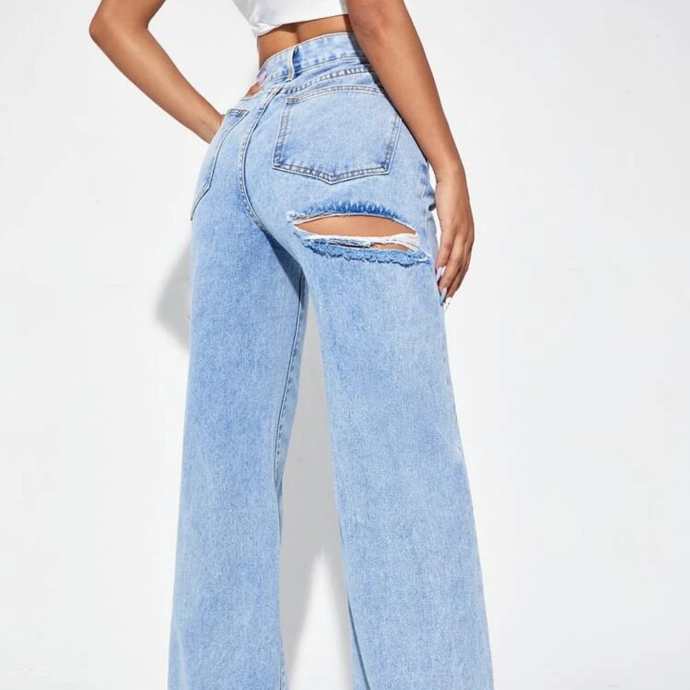 SHEIN Wide Leg Jeans